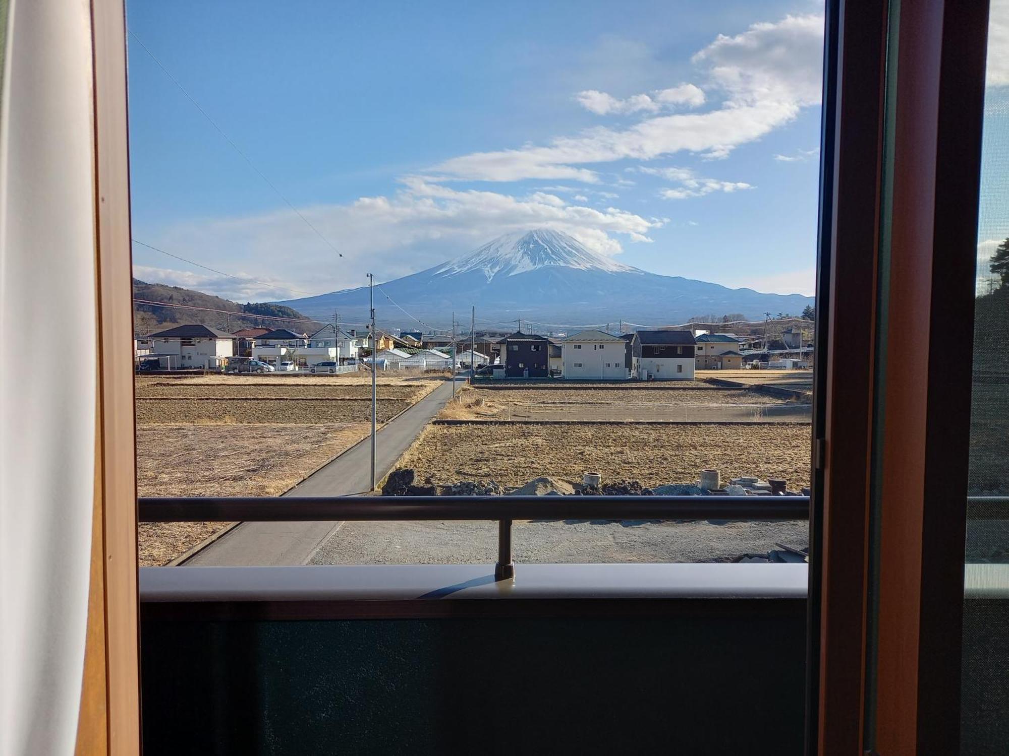 ヴィラ オレンジキャビン 富士河口湖町 部屋 写真